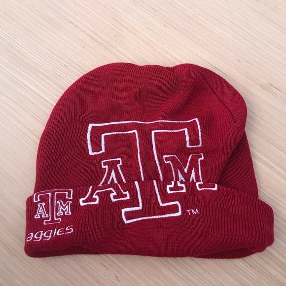 Drew Pearson Marketing Texas A&M Aggie Maroon Beanie - Picture 6 of 6